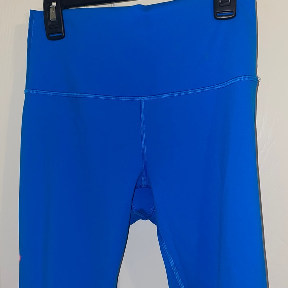 LULULEMON ED CURTIS POOL SIDE AND SONIC PINK LEGGINGS SIZE 6